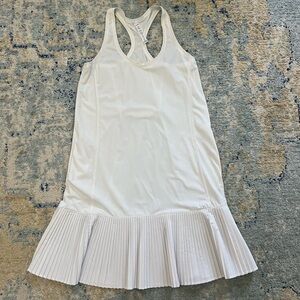 White Pleated Diadora Tennis Mini Dress with pockets size S